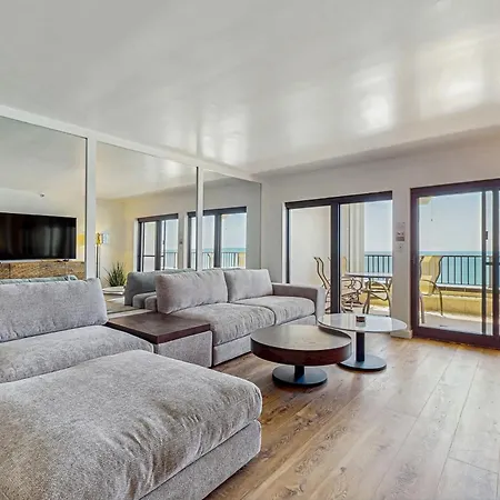 Apartamento Breakers East 1203